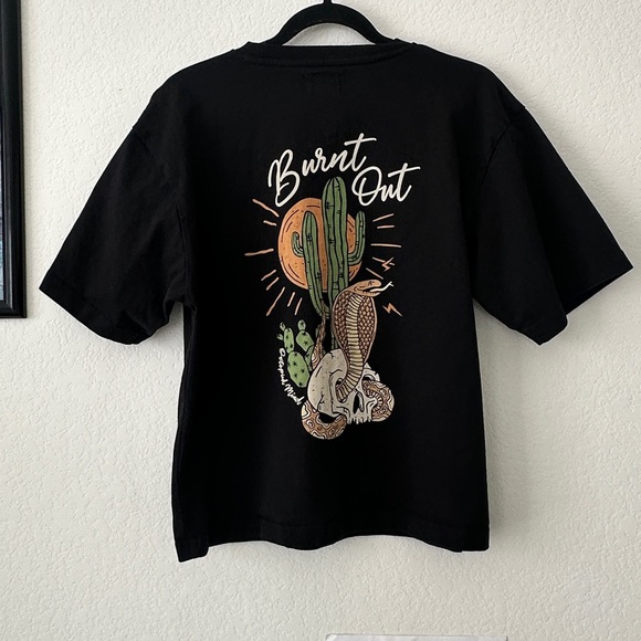 Octopied Mind Tops - Octopied Mind “Burnt Out” Desert Skull Crop Tee | Size XL | Alt Streetwear